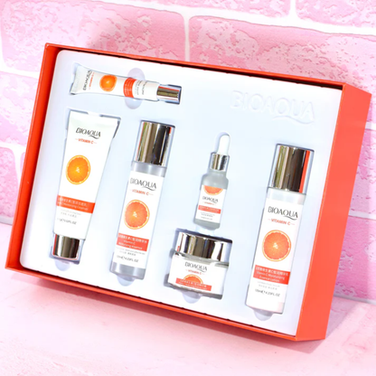 KIT DE VITAMINA C BIOAQUA - Rutina completa iluminadora y antimanchas