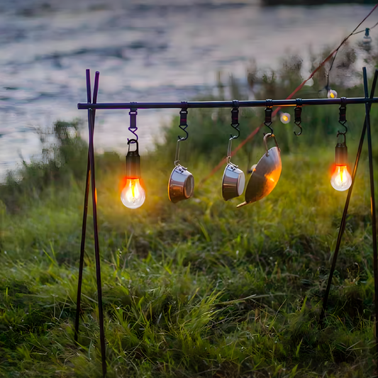 BOMBILLO LED PARA CAMPING – Iluminación potente, portátil y lista para cualquier aventura